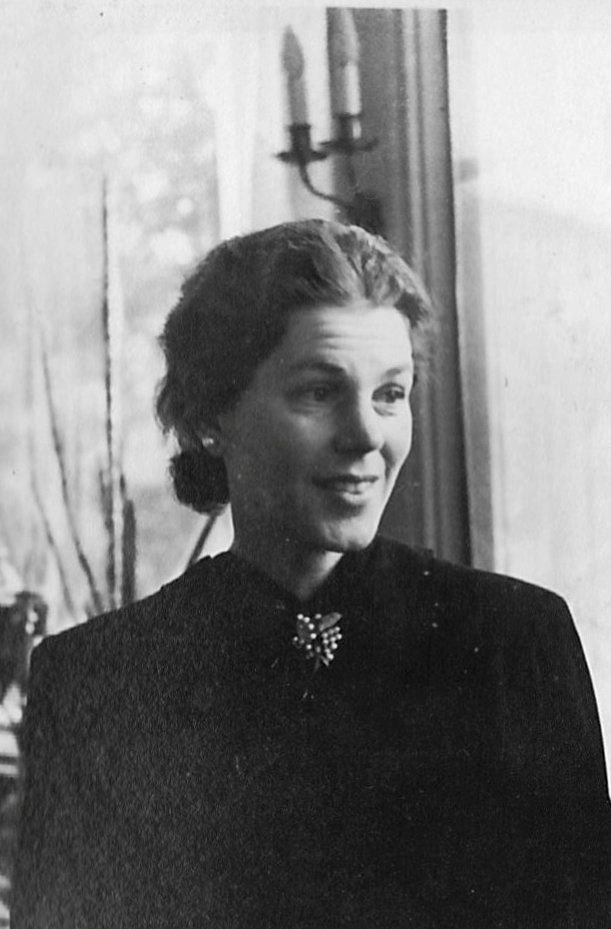 Estelle Manville Bernadotte-1944